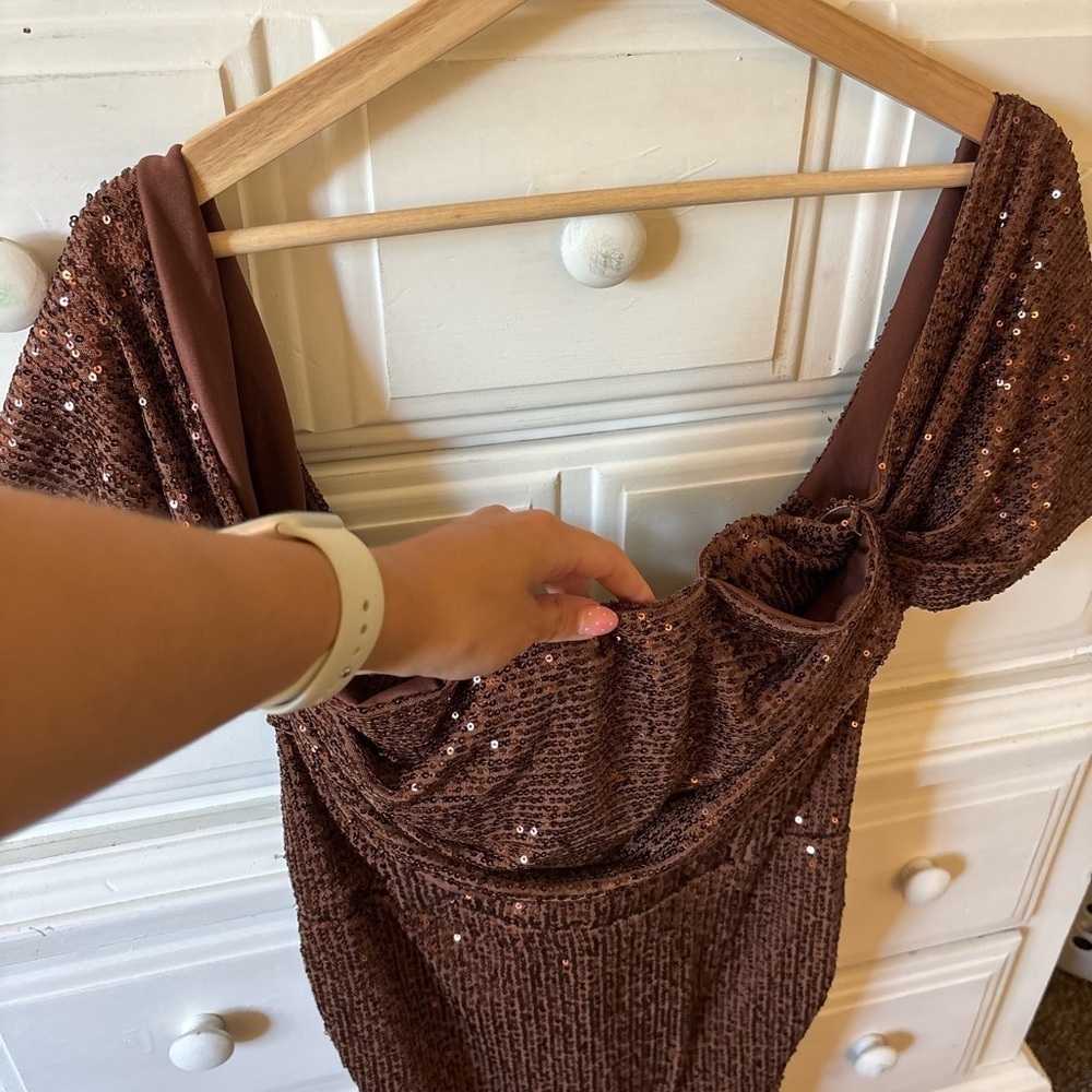 NWT PRETTY LITTLE THING PLUS CHOCOLATE SEQUIN BARDOT BODYCON DRESS - Picture 3 of 9